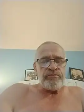 geilerschwanz64 online show from July 18, 7:12 am