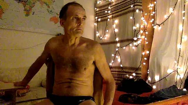 TowaFreespirit online show from December 2, 11:29 pm