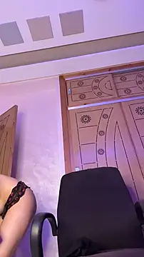 sexy kaaylie online show from October 18, 9:15 pm