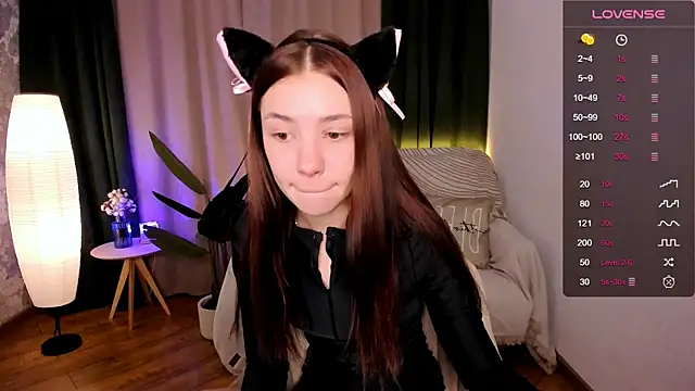 MilliBrown  online show from January 28, 3:35 pm