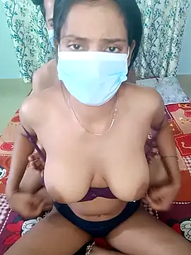 Snapshot of pimange34 chatting on February 18, 4:04 am pimange34 online show from February 18, 4:04 am