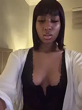 Snapshot of IamCrystal2 chatting on January 4, 6:40 pm IamCrystal2 online show from January 4, 6:40 pm