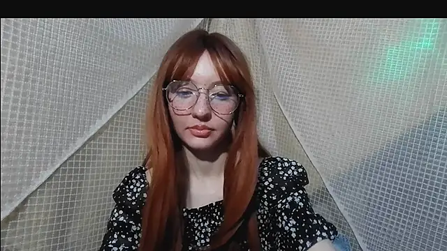 Snapshot of IsabellaBlacky chatting on February 23, 2:18 am IsabellaBlacky online show from February 23, 2:18 am