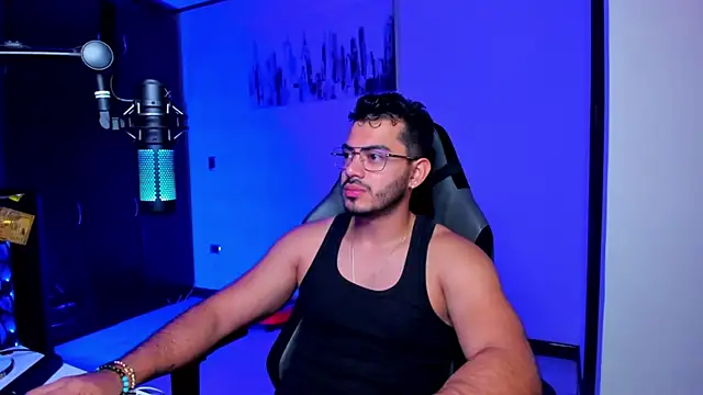 BrunoD31 online show from October 7, 1:52 pm