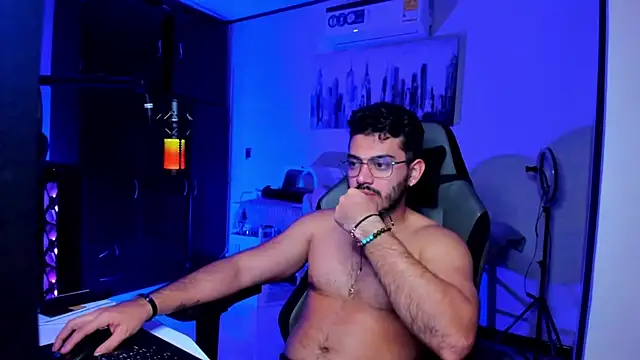 BrunoD31 online show from December 15, 4:28 am