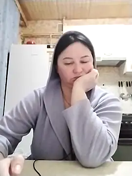 Holly-69 online show from March 3, 8:43 pm