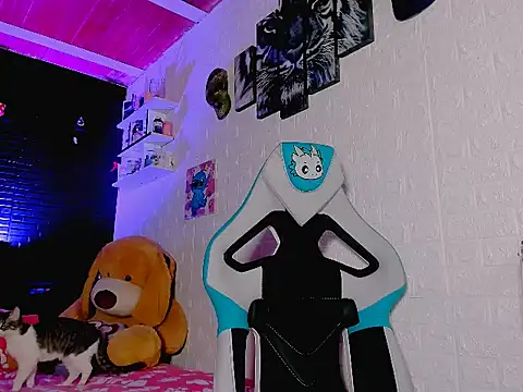 missycanoo online show from September 26, 2:59 am