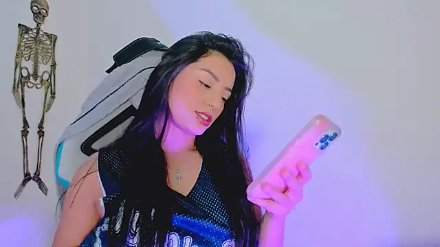 missycanoo online show from October 19, 11:38 pm