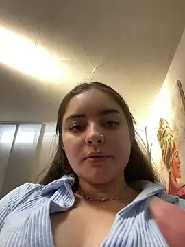 imlindapink online show from February 25, 6:42 pm