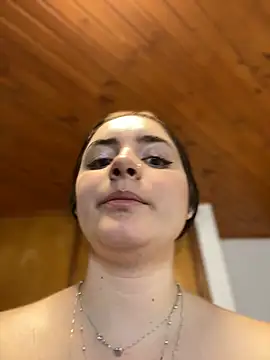 imlindapink online show from March 1, 1:11 am