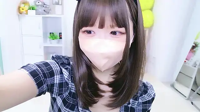 Snapshot of 328_mitsuha chatting on April 20, 11:02 am 328 mitsuha online show from April 20, 11:02 am