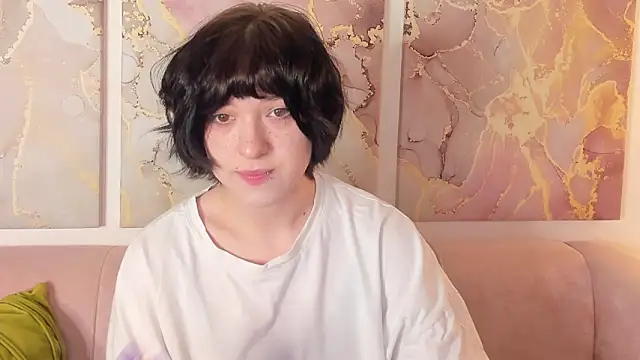 fiamoory online show from December 1, 1:32 am