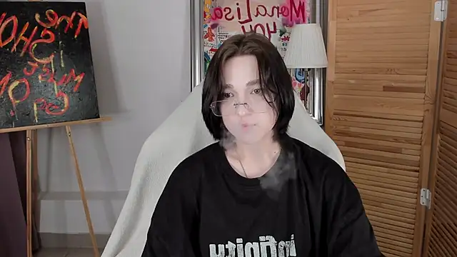 fiamoory online show from May 31, 8:32 am