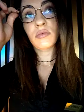 saidaskye online show from March 7, 6:22 pm