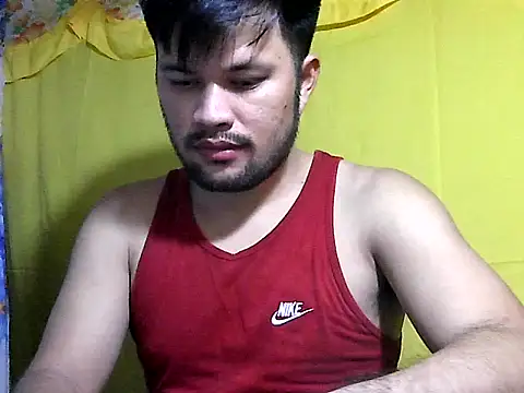 Snapshot of HairyHottestpinoyHandsome chatting on May 28, 1:41 pm HairyHottestpinoyHandsome online show from May 28, 1:41 pm