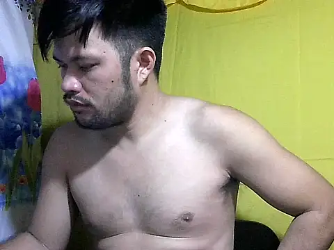 Snapshot of HairyHottestpinoyHandsome chatting on May 29, 8:01 am HairyHottestpinoyHandsome online show from May 29, 8:01 am