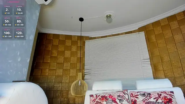 TOWERS21  online show from February 11, 8:10 pm