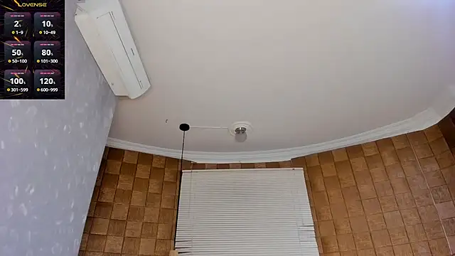 TOWERS21  online show from February 13, 11:04 pm