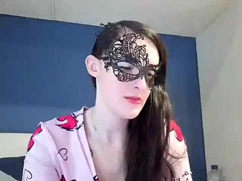 Snapshot of LexiSnowUK chatting on January 30, 8:21 pm LexiSnowUK online show from January 30, 8:21 pm