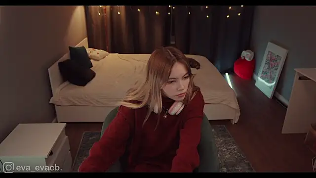 norakisses online show from January 27, 8:07 pm