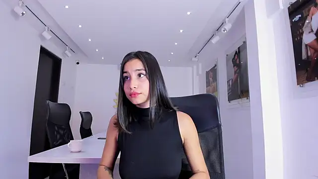 NairobiLee online show from September 10, 11:21 am