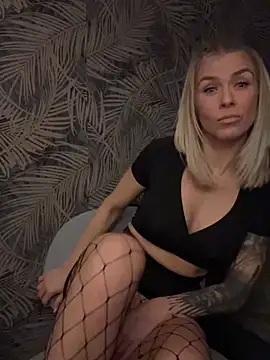 BlueEyesCarole online show from January 23, 7:07 pm