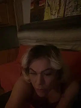 HoneyBdaQueen online show from December 6, 10:16 am