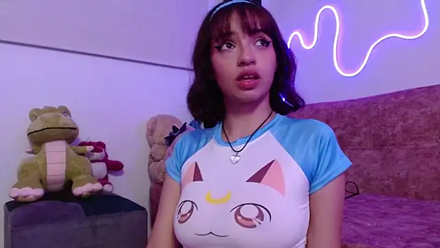 evie cloud online show from March 19, 4:36 am