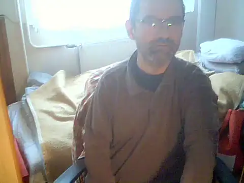 Snapshot of Gaberinci48 chatting on January 11, 12:32 pm Gaberinci48 online show from January 11, 12:32 pm