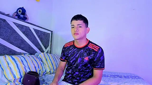 ander deimond  online show from March 3, 5:29 pm