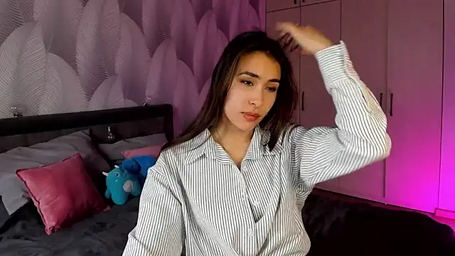 Bambiii bby online show from October 26, 2:39 am