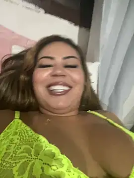 lariic online show from January 16, 1:48 am