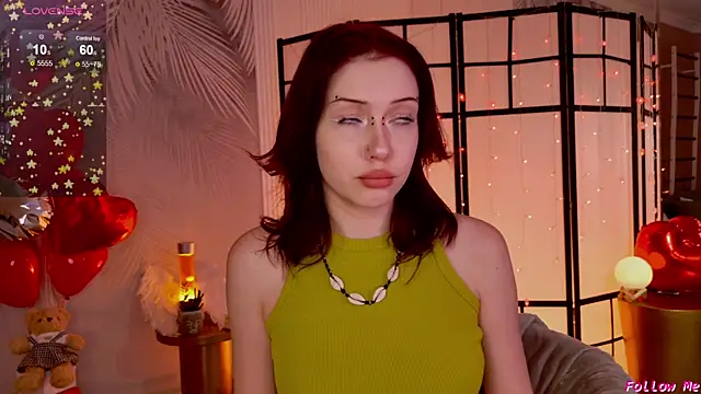 Snapshot of Sky_Eyes_ chatting on February 24, 8:17 am Sky Eyes  online show from February 24, 8:17 am