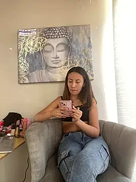 Snapshot of im_lorein chatting on January 21, 8:00 pm im lorein online show from January 21, 8:00 pm