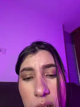 ARITOO  online show from September 25, 4:05 am