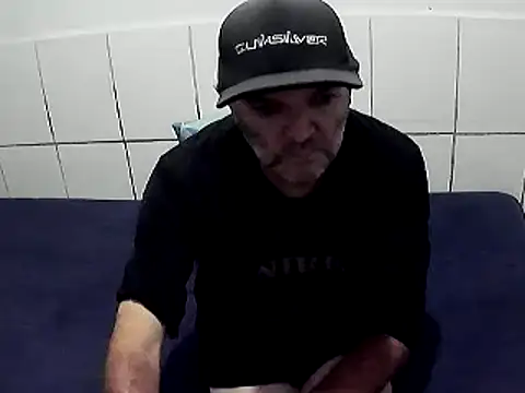 pierdona online show from December 17, 8:04 pm