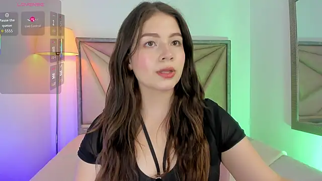 KarenPautt online show from January 6, 12:25 am