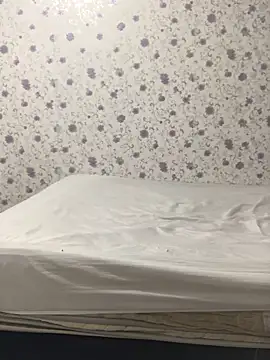 ahross online show from October 6, 10:34 am