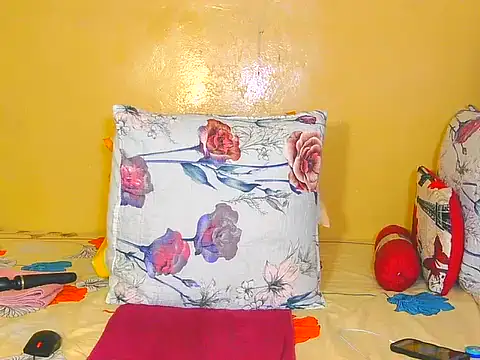 Down to earth girl online show from February 22, 12:12 am