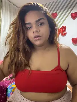 Evabigass online show from December 4, 7:55 pm