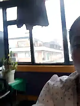 Snapshot of Elvishcassie_ chatting on May 14, 6:26 pm Elvishcassie online show from May 14, 6:26 pm