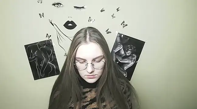 Snapshot of _AlMamiyy_ chatting on December 8, 1:14 pm  AlMamiyy  online show from December 8, 1:14 pm