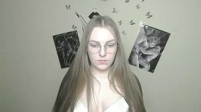 Snapshot of _AlMamiyy_ chatting on January 30, 7:59 pm  AlMamiyy  online show from January 30, 7:59 pm