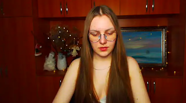 Snapshot of _AlMamiyy_ chatting on March 2, 4:53 pm  AlMamiyy  online show from March 2, 4:53 pm