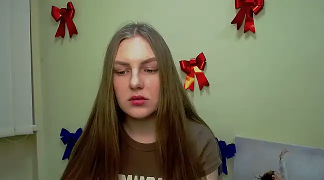 Snapshot of _AlMamiyy_ chatting on March 17, 4:33 pm  AlMamiyy  online show from March 17, 4:33 pm