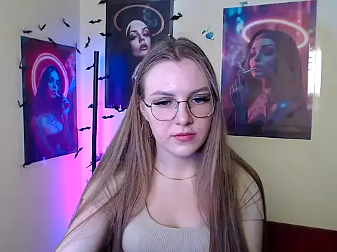 Snapshot of _AlMamiyy_ chatting on September 16, 1:34 pm  AlMamiyy  online show from September 16, 1:34 pm