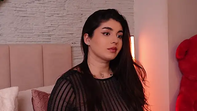 RachelSwaan online show from January 10, 10:50 am