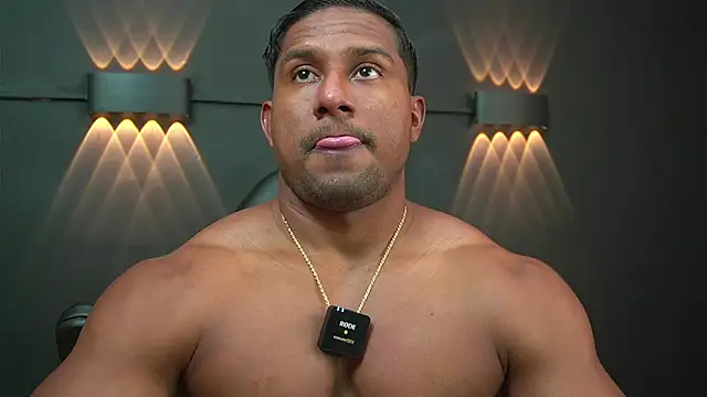 CallumMuscle online show from December 25, 6:19 pm