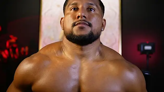 CallumMuscle online show from October 19, 5:13 pm