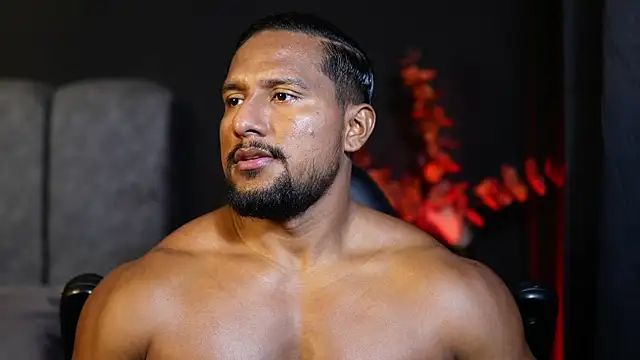 CallumMuscle online show from November 15, 2:13 pm